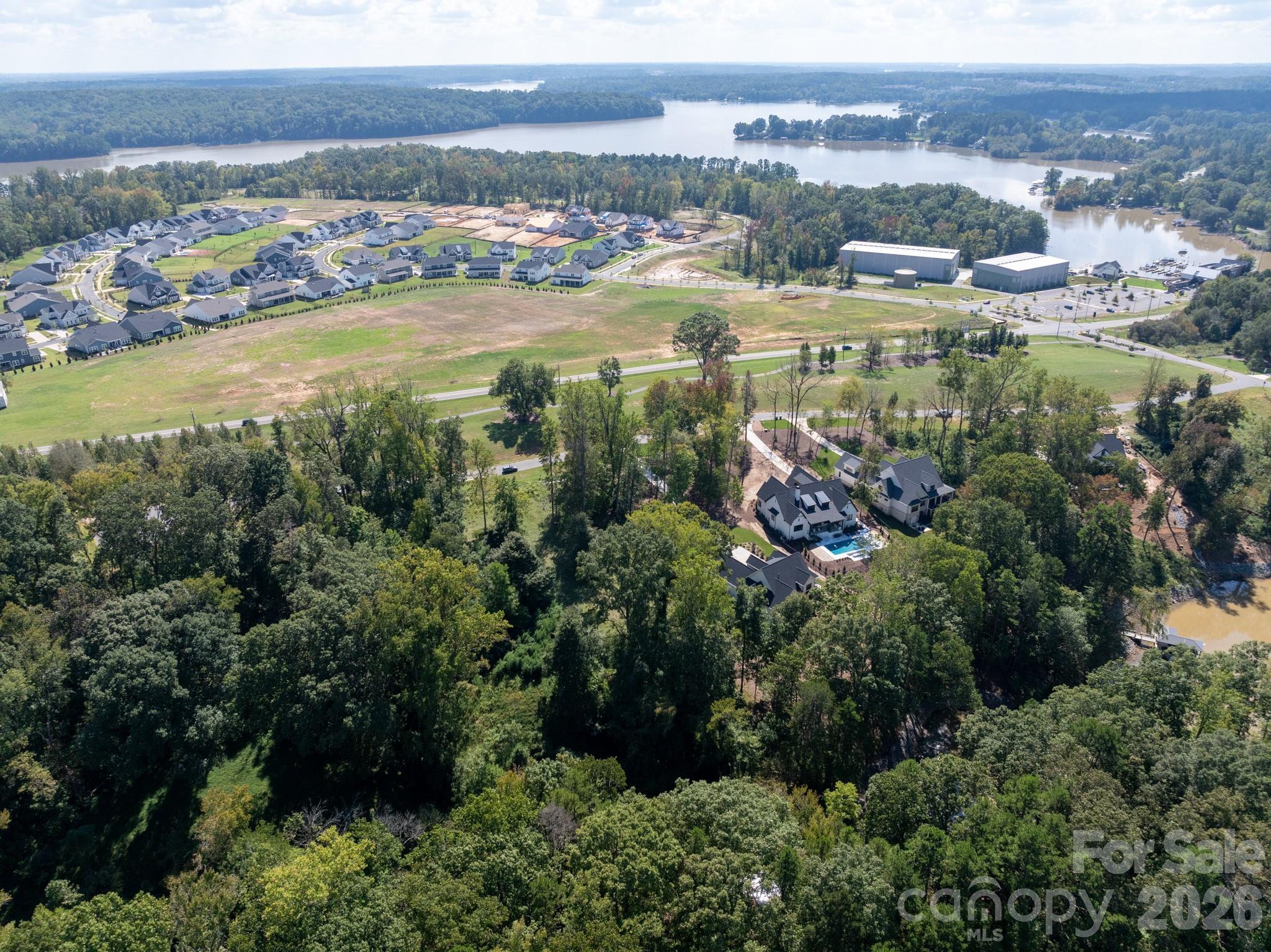 McLean Hunts Point - Land