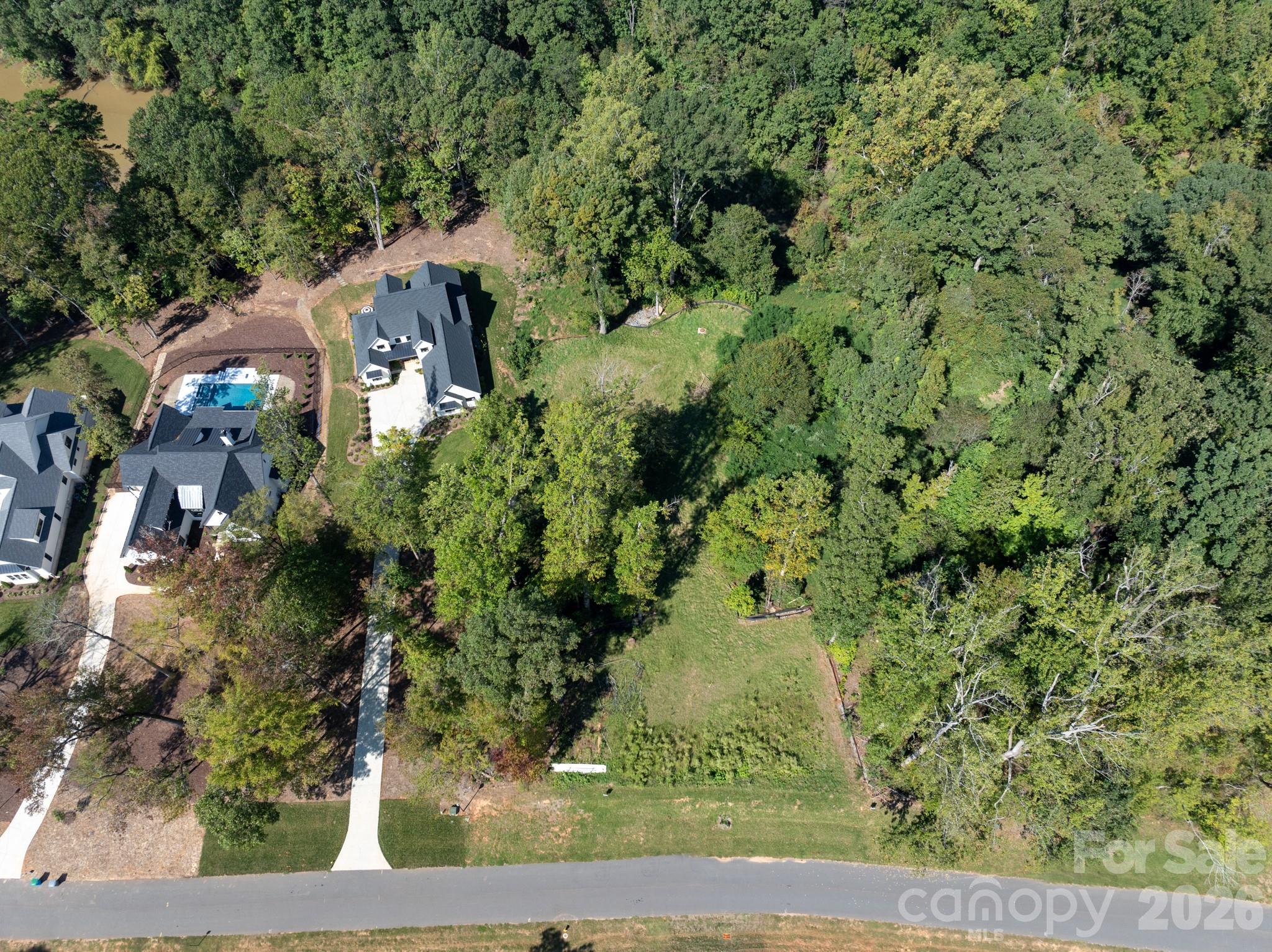 McLean Hunts Point - Land