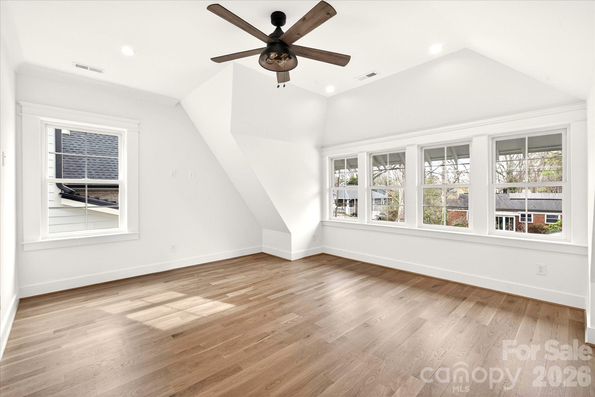 Oakhurst - Residential