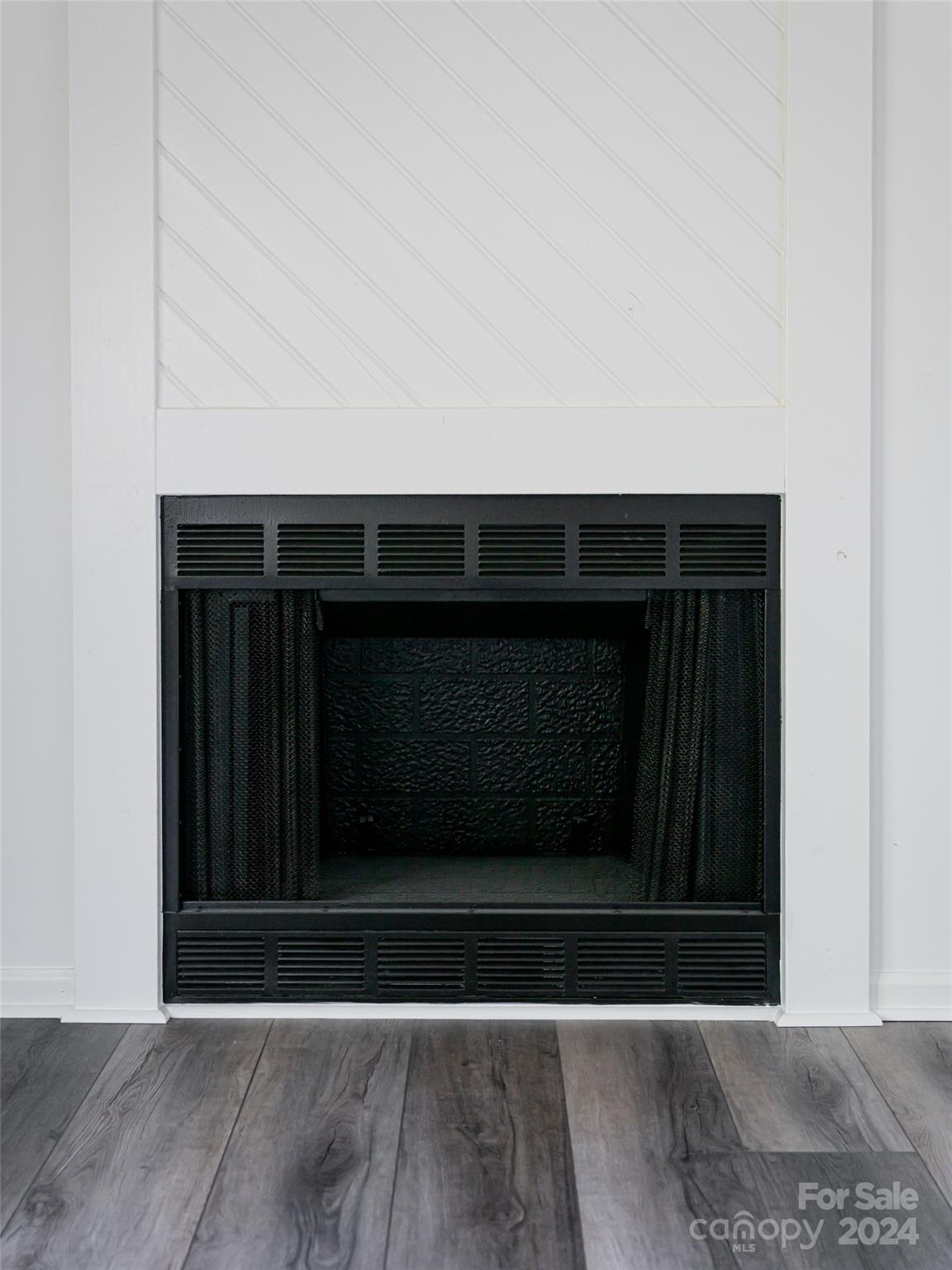 Courtside - Residential