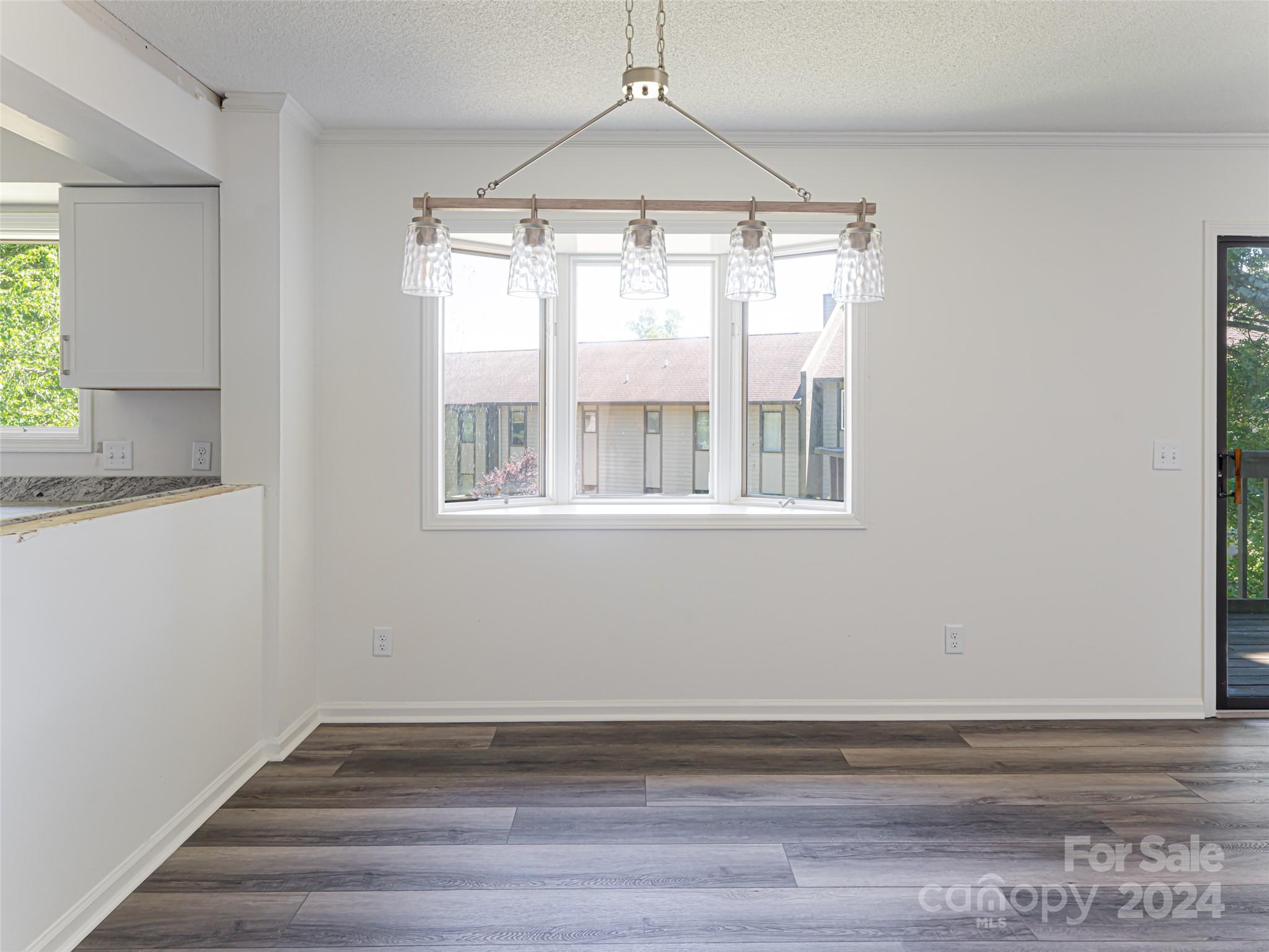 Courtside - Residential