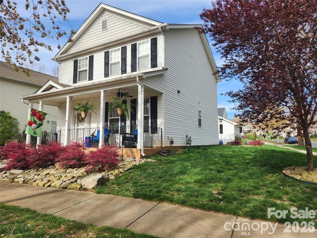 15404 Crossing Gate Drive