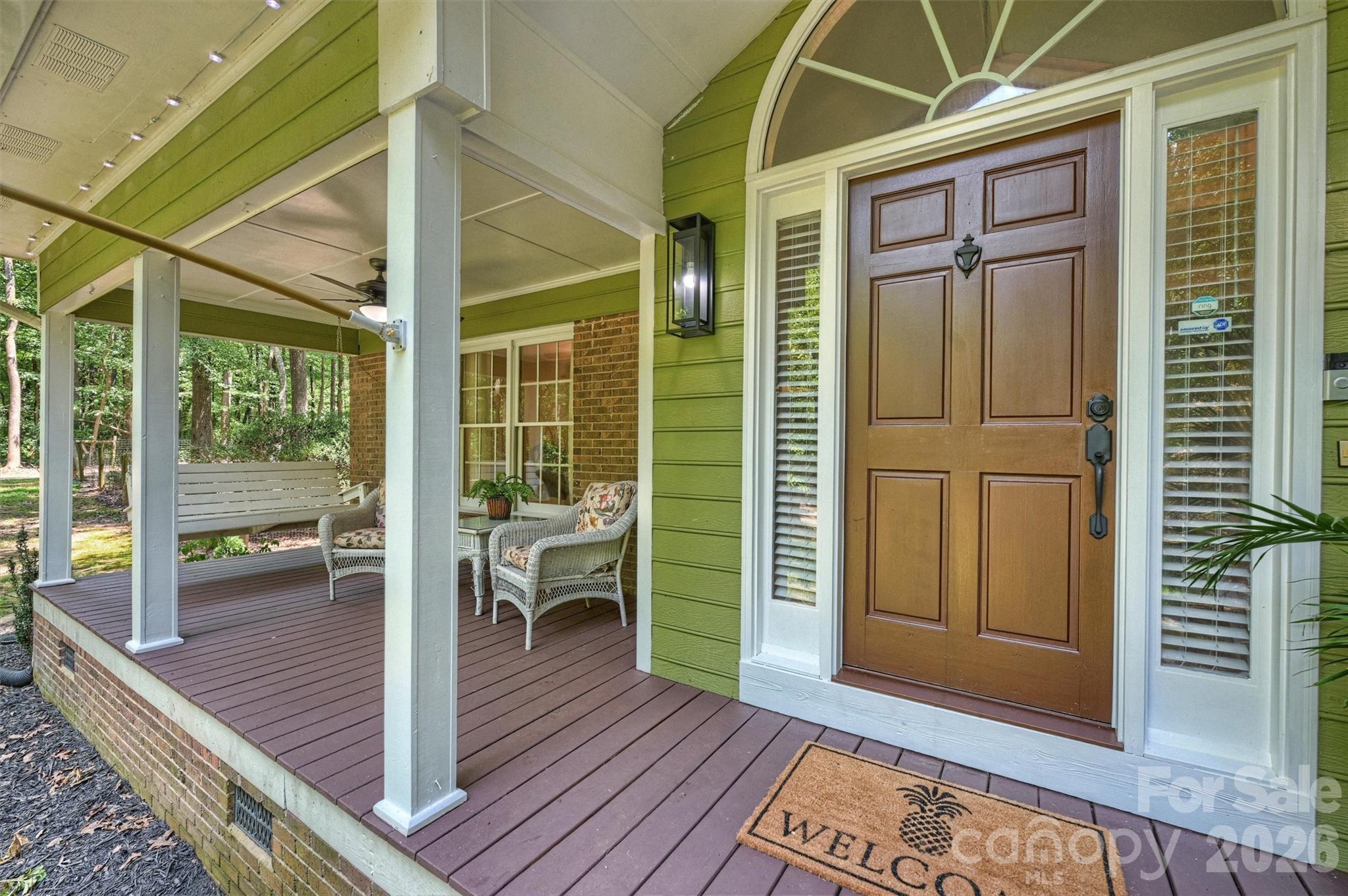 1213 Diana Lee Lane