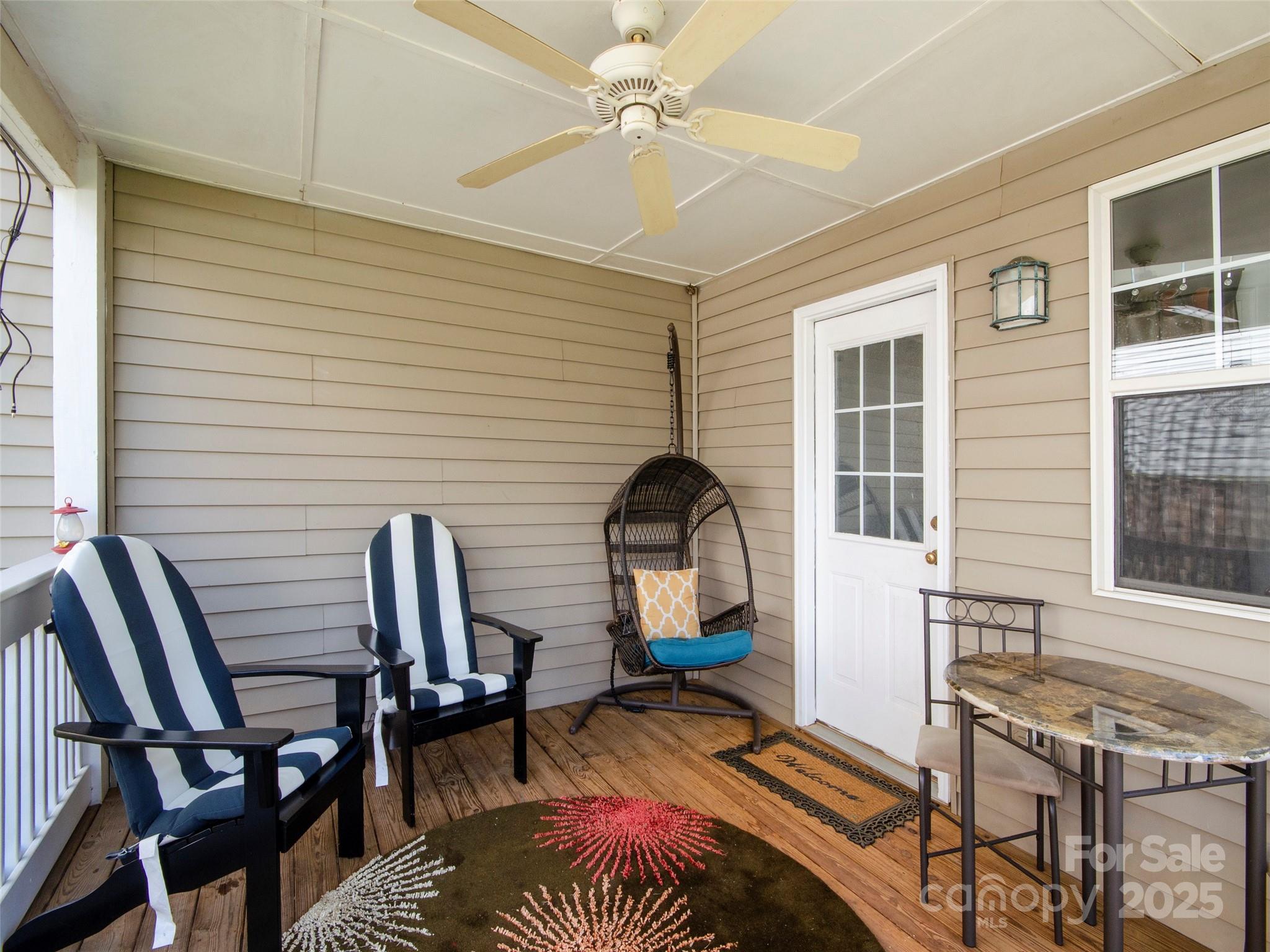 1410 Kenton Lane