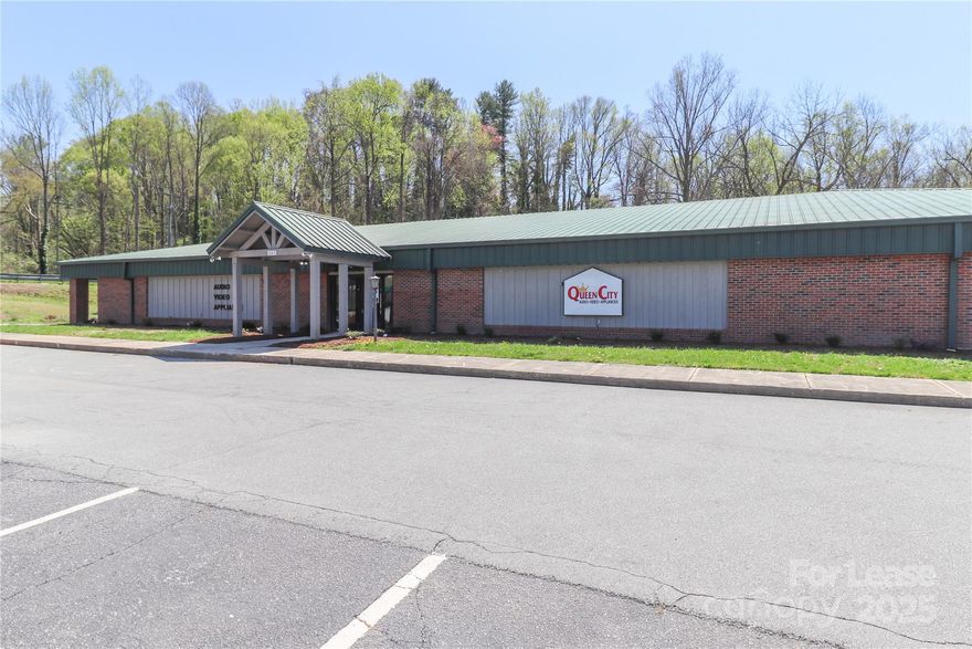 Prime Retail & Flex Space Available – Units from 1,800 to 4,374 SF
 Location: River Village – A Retail/Medical/Office Center
 Just 1.5 miles from the heart of Morganton
Size: Flexible unit sizes from 1,800 to 4,374 SF. Additional Storage: Lower-level storage avail with drive-in doors and an exterior loading dock
Key Features: Zoned HIC | High Intensity Development; Located in River Village – A thriving Retail/Medical/Office Center, High visibility with an Average Annual Daily Traffic Count of 10,500, Flexible unit sizes for retail, showroom, office, or service-based businesses, Lower-level storage with drive-in access & exterior loading dock, Ample parking & easy accessibility. Take advantage of this high-traffic, high-visibility location in one of Morganton’s most sought-after commercial areas. Whether you need a prime storefront, office, or flexible commercial space, this property offers the versatility to meet your business needs.