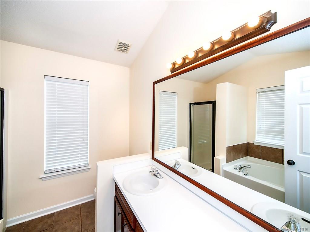 Brittany Downs East - Residential