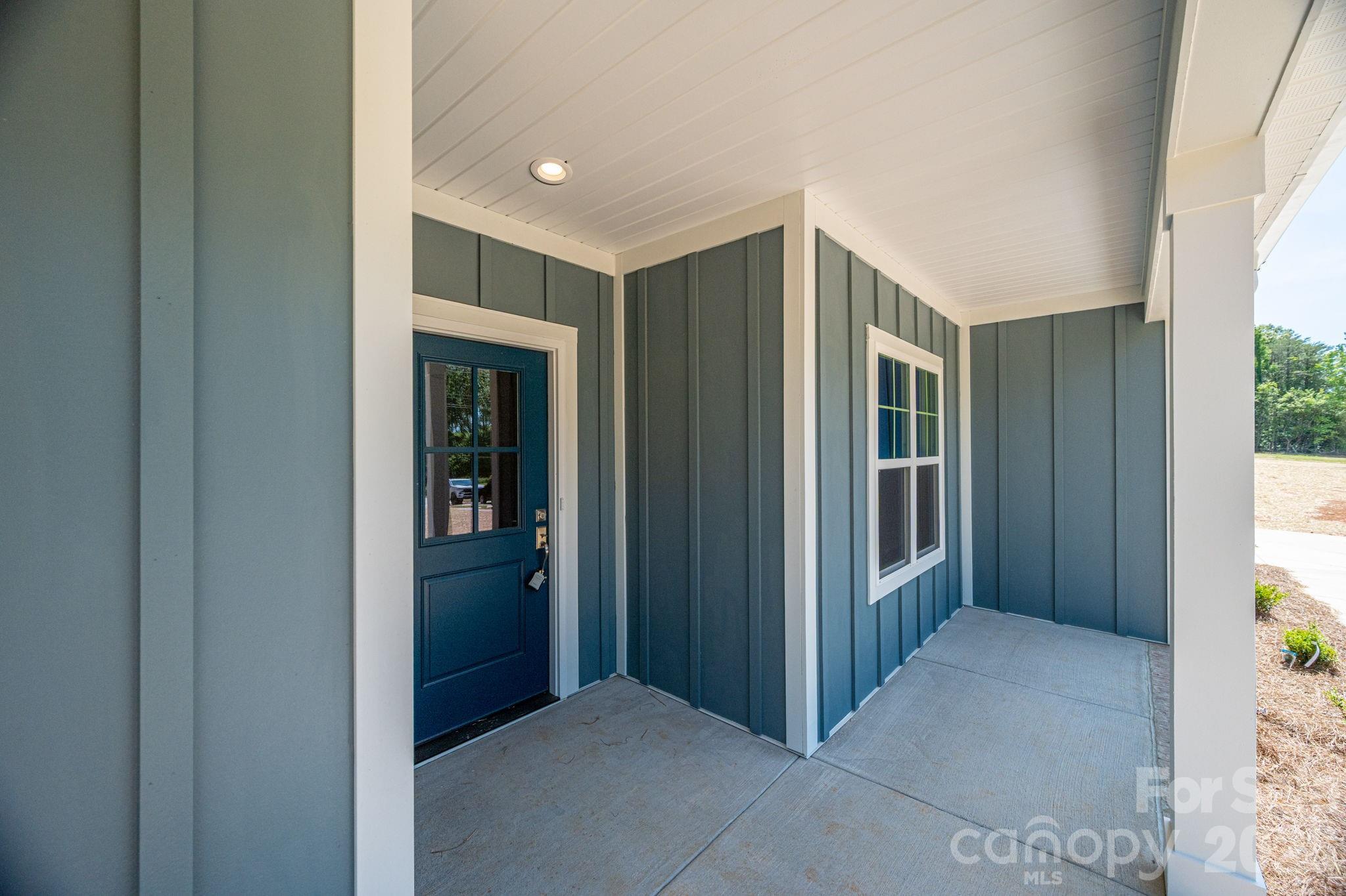 1337 Zeb Haynes Road