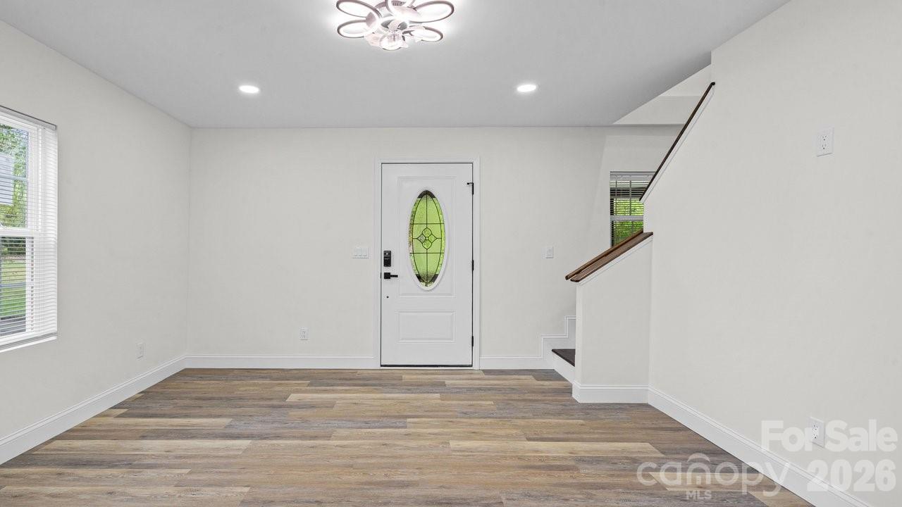 102 W Carolina Avenue