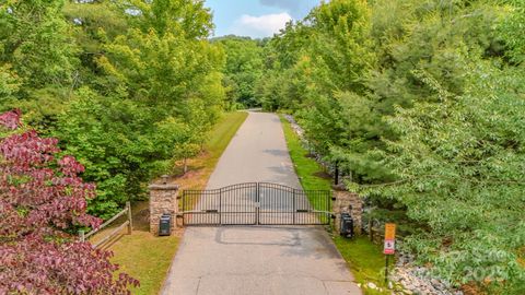 31 Balsamwood Road Leicester NC 28748