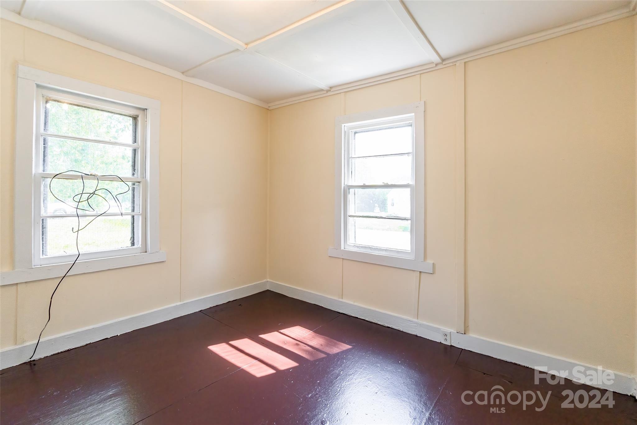 Woodland Park - Residential Income