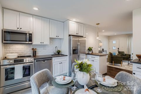 1608 Herrin Avenue Charlotte NC 28205