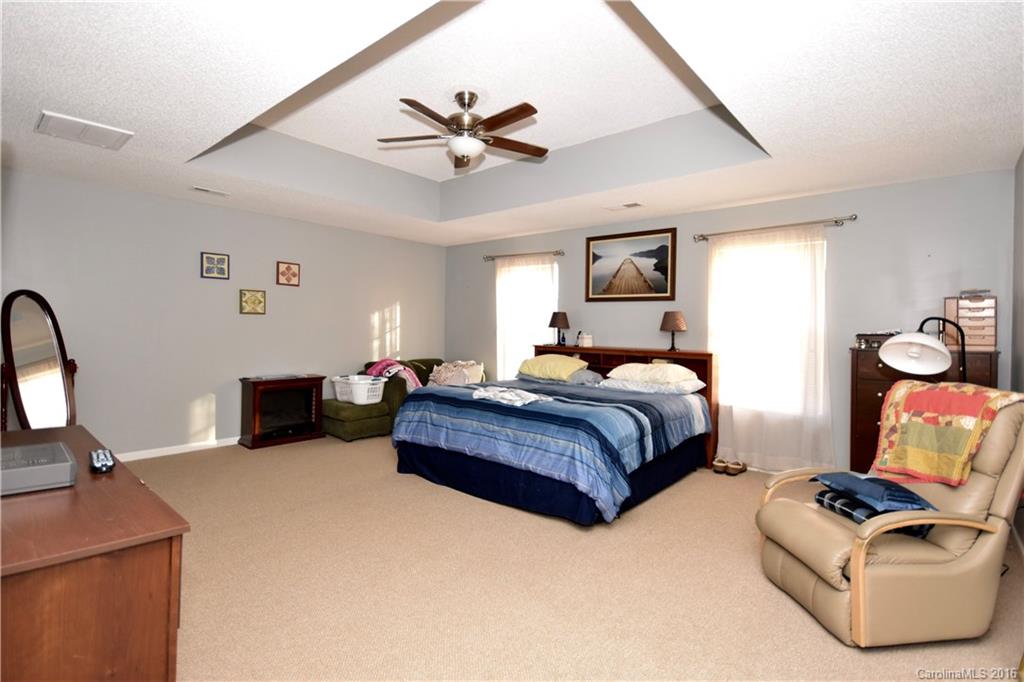 Taras Trace - Residential