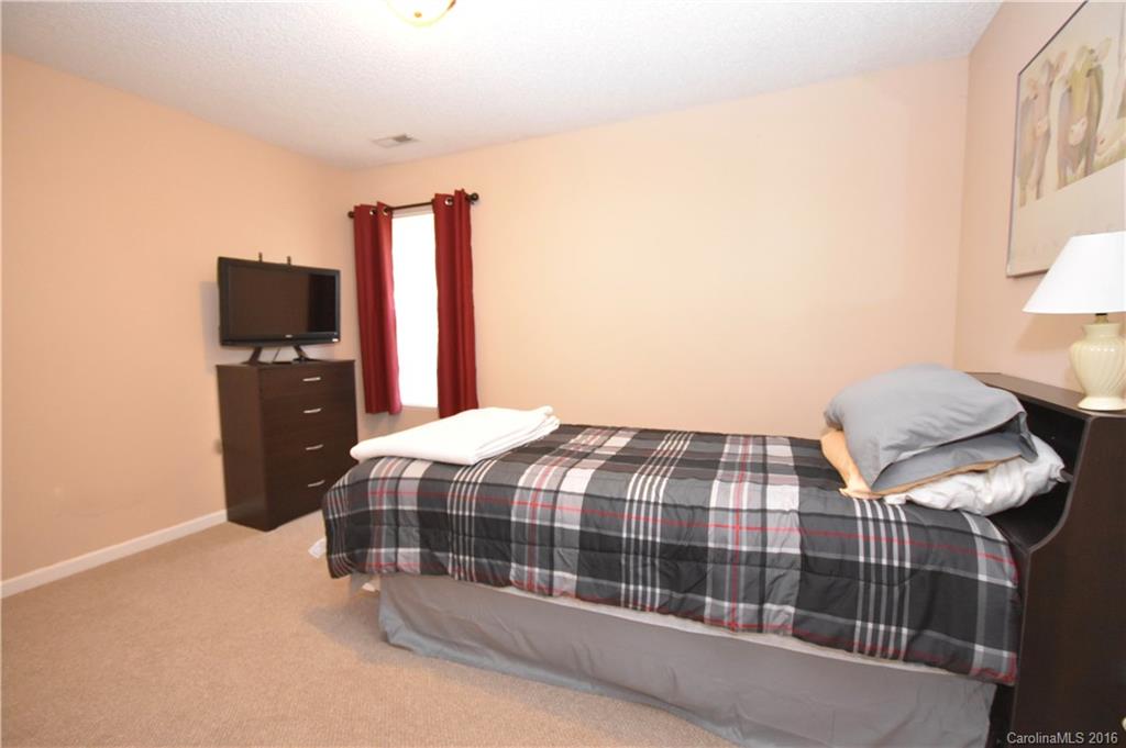 Taras Trace - Residential