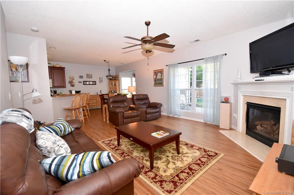 Taras Trace - Residential