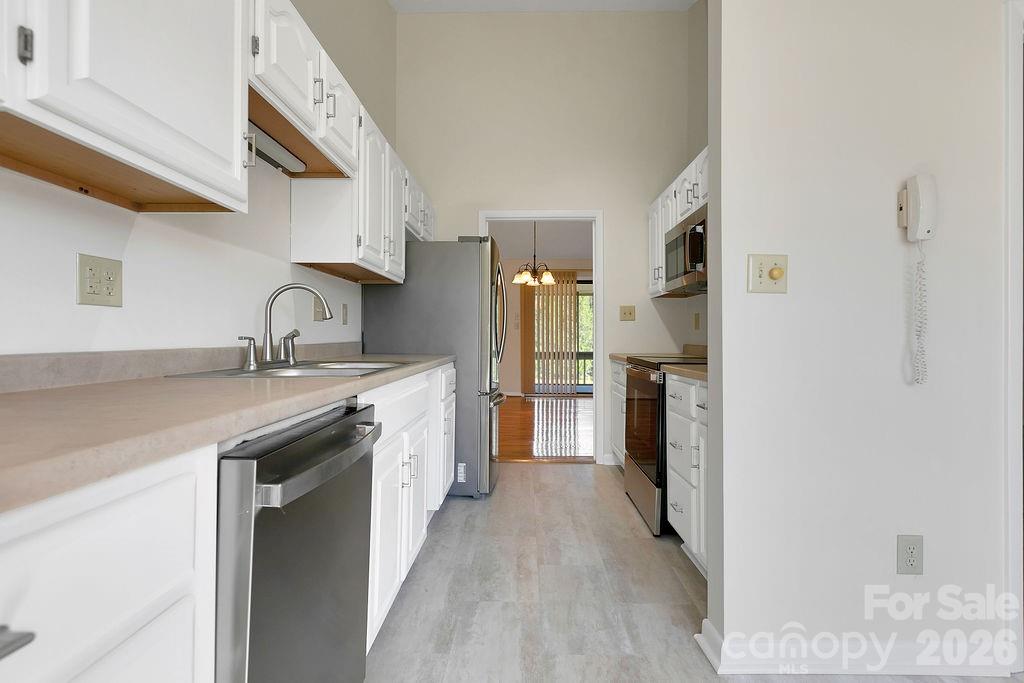 Glen Cannon Condominiums Four - Residential