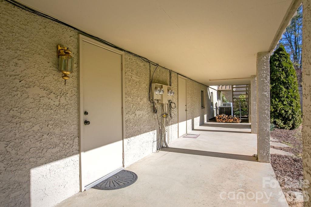 Glen Cannon Condominiums Four - Residential