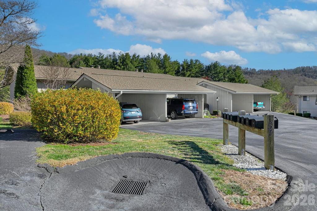 Glen Cannon Condominiums Four - Residential