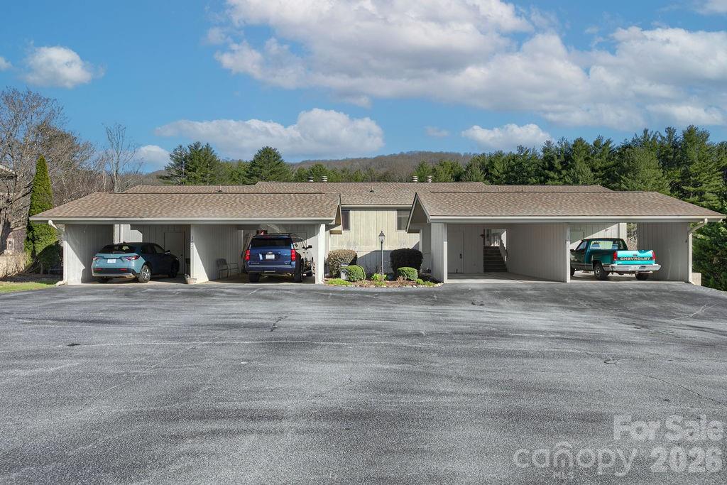 Glen Cannon Condominiums Four - Residential