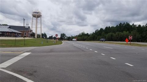 5987 Charlotte Highway Lancaster SC 29720