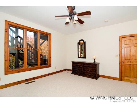 Lake Toxaway Estates - Residential