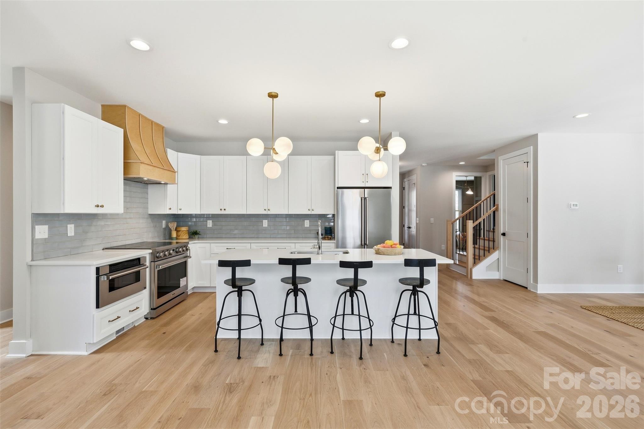 3528 Waterview Trail