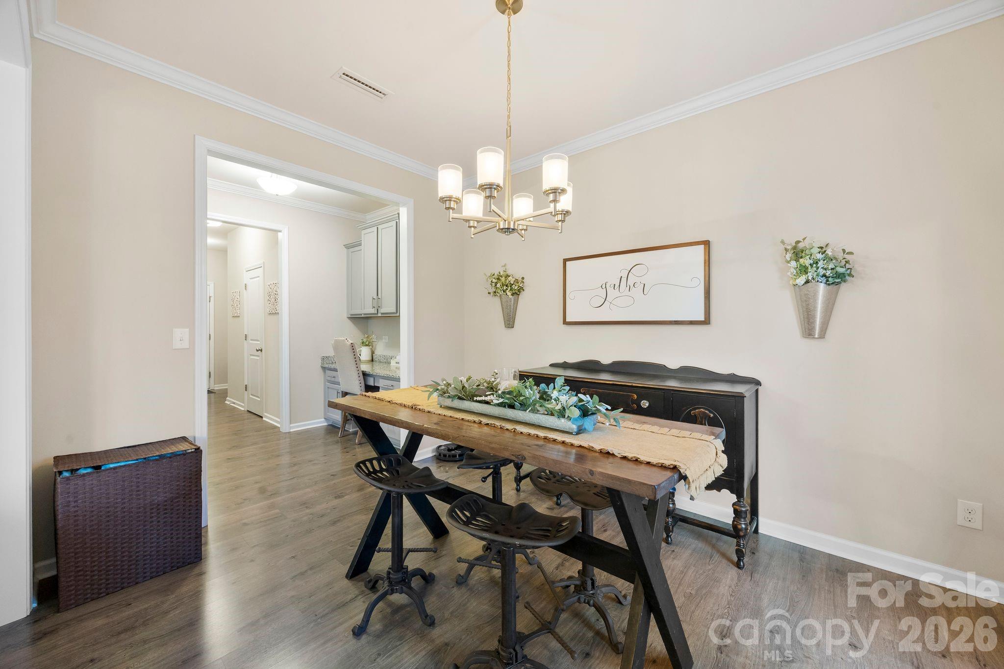 Pikeview Place - Residential