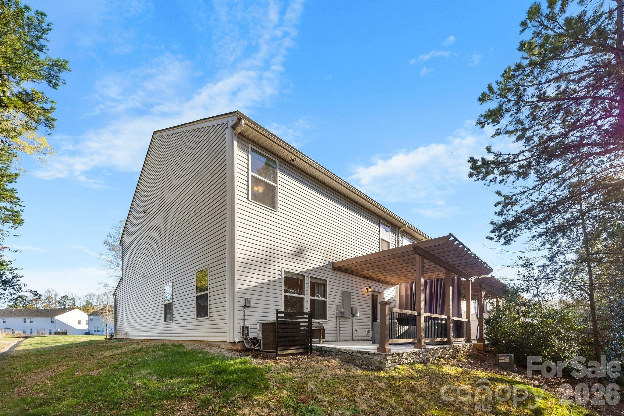 Pikeview Place - Residential