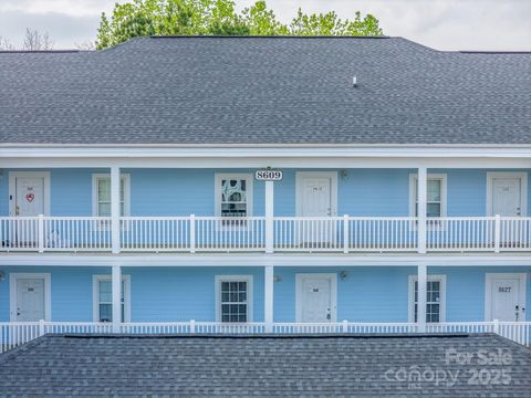 8635 Coralbell Lane Charlotte NC 28213