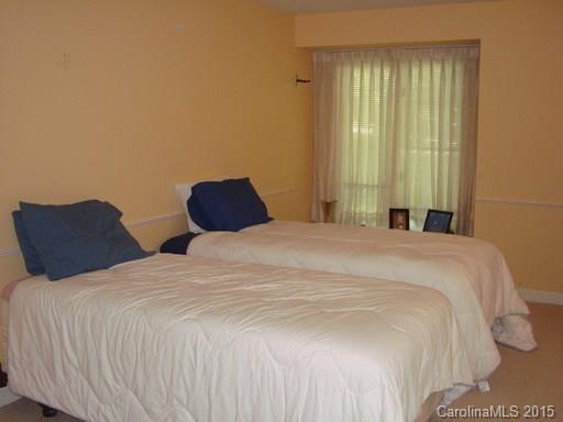 River Hills - Residential Lease