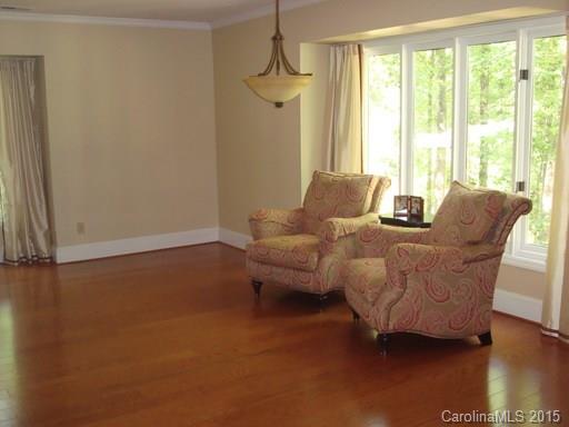 River Hills - Residential Lease