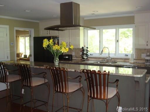 River Hills - Residential Lease