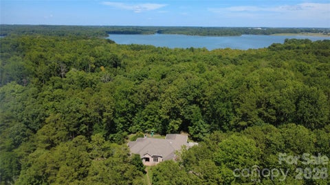 Photo of 8680 Hills Dell Drive, Concord, NC 28027 (MLS # 4401113)