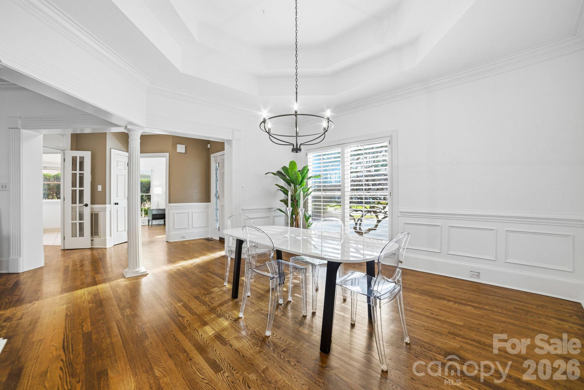 The Peninsula - Residential