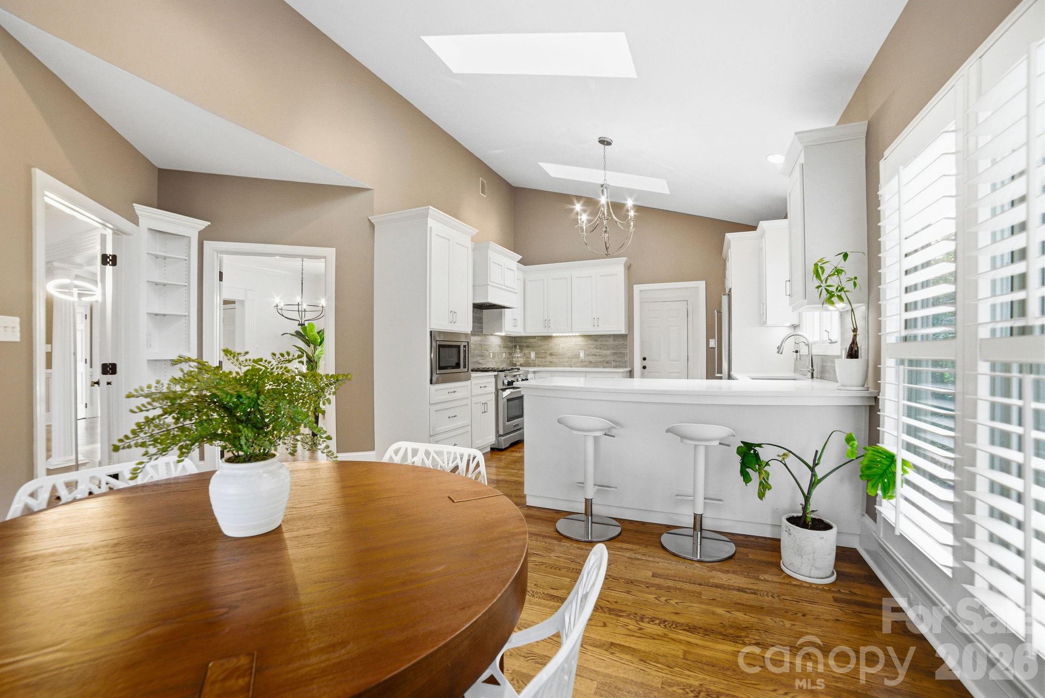 The Peninsula - Residential