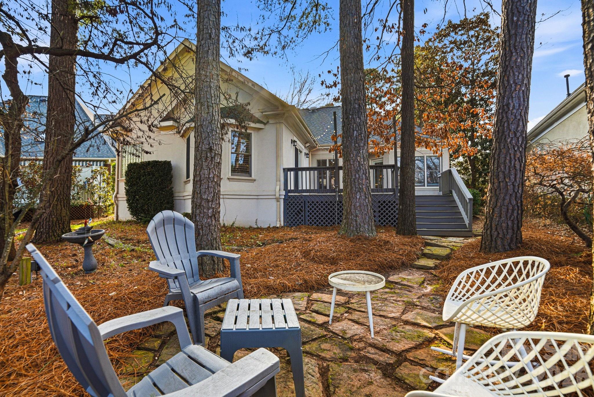 The Peninsula - Residential