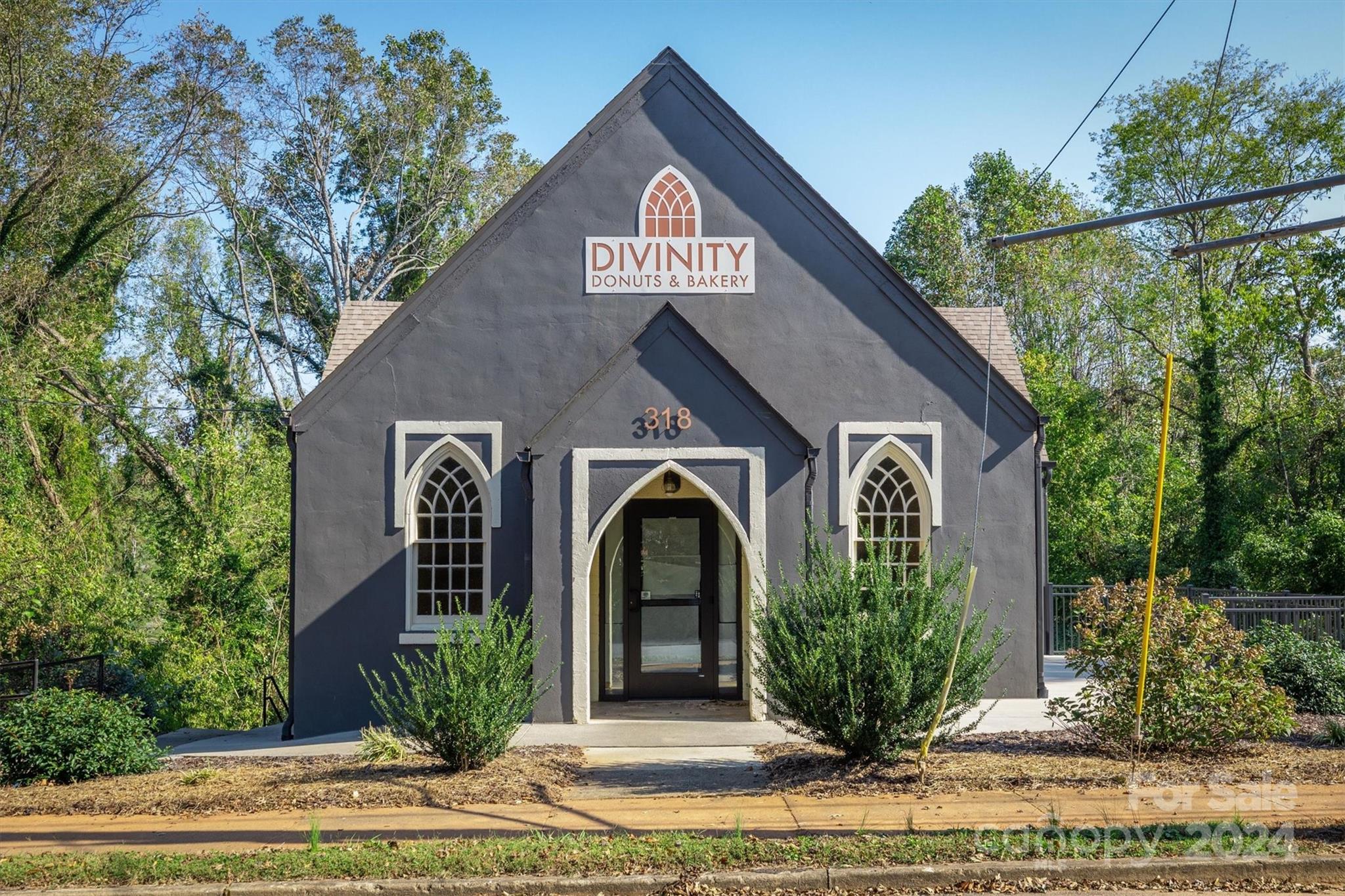 318 Bouchelle Street