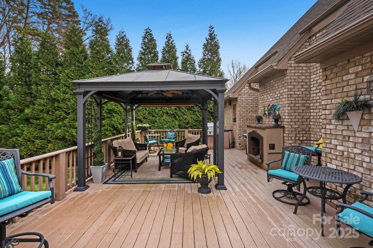 Stone Ridge - Residential