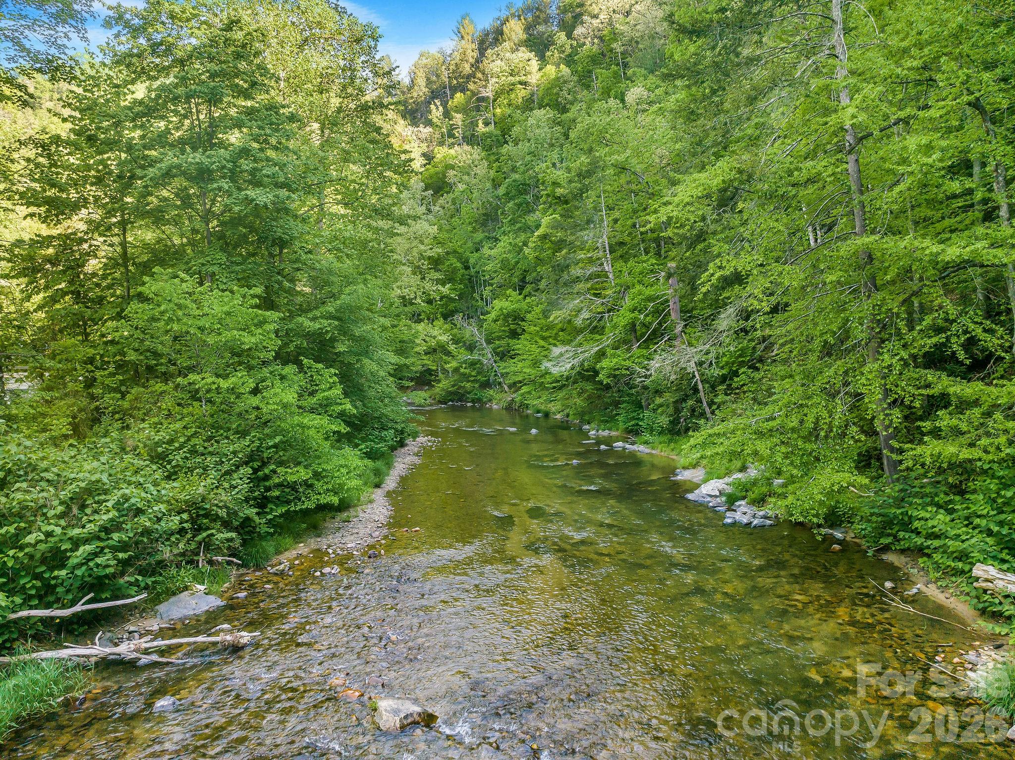 Laurel River Crossing - Land