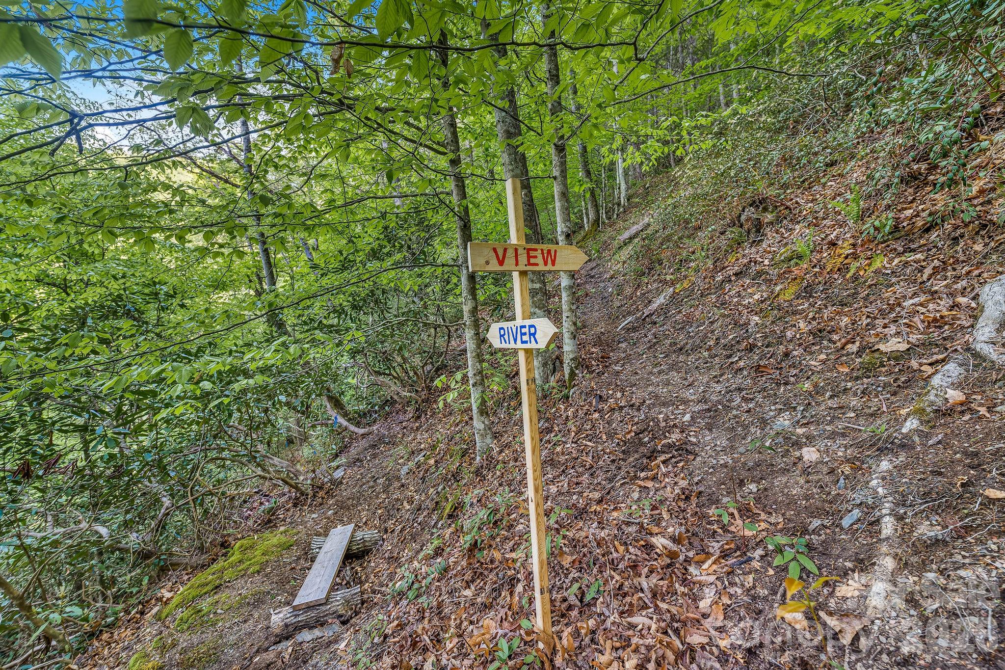 Laurel River Crossing - Land