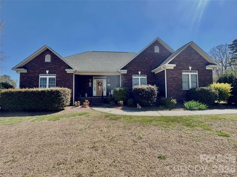 Photo of 14158 Elm Street, Stanfield, NC 28163 (MLS # 4360118)
