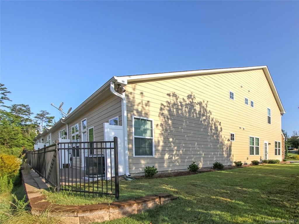 Lake Shore - Residential