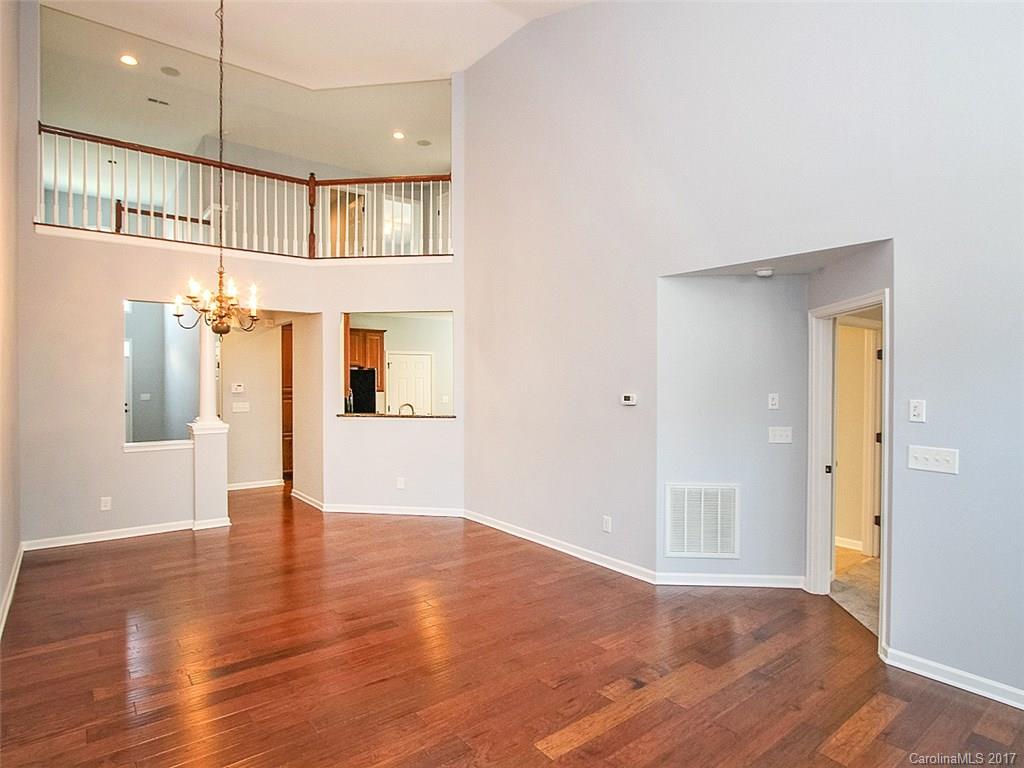 Lake Shore - Residential