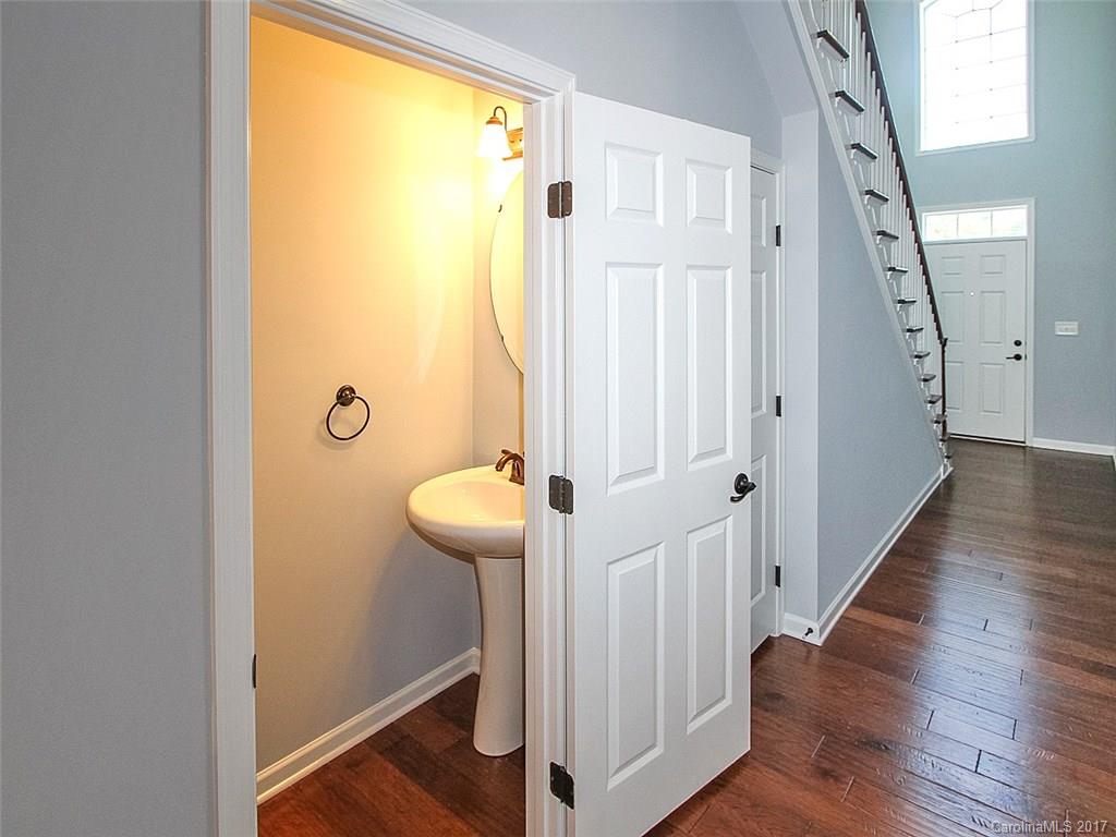 Lake Shore - Residential