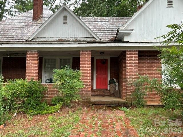 129 Pine Street