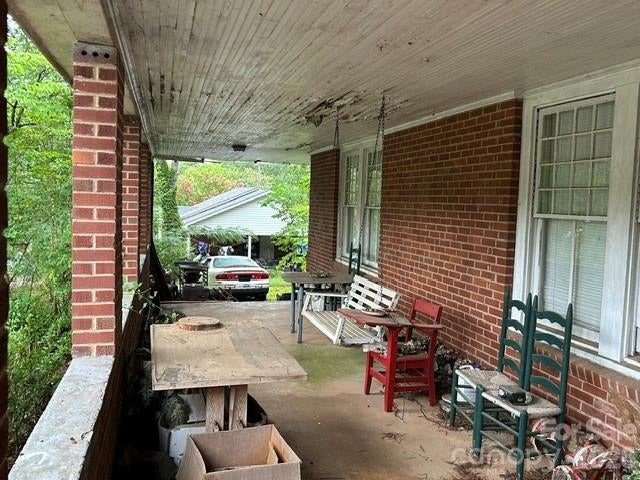 129 Pine Street