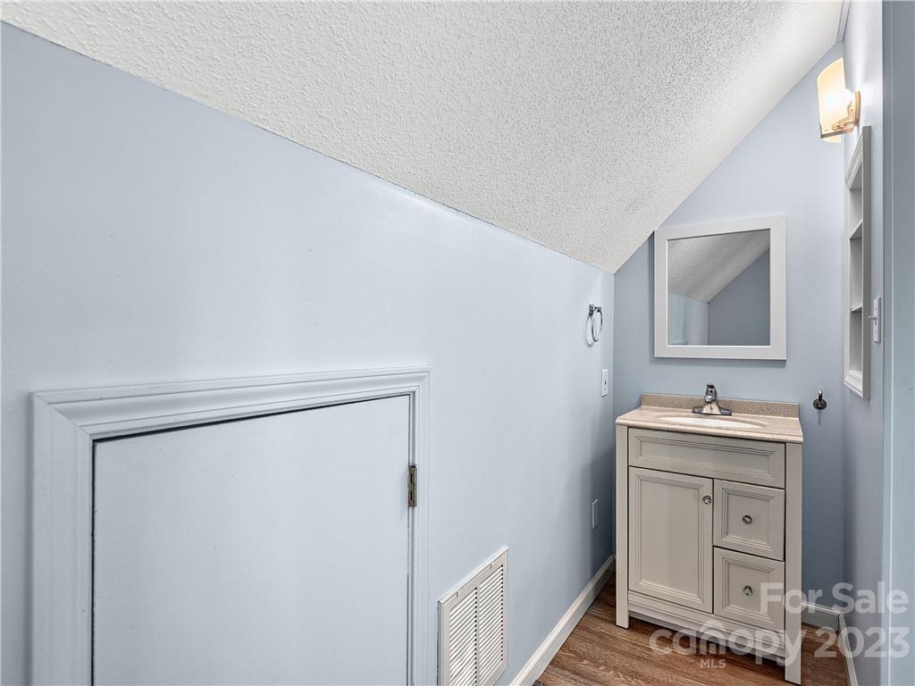 Windwood Park - Residential