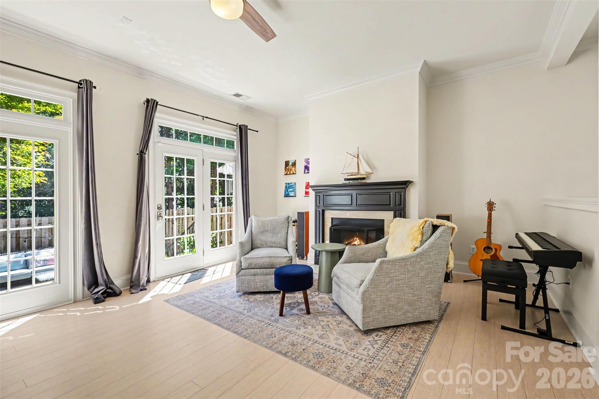 8354 Indigo Row