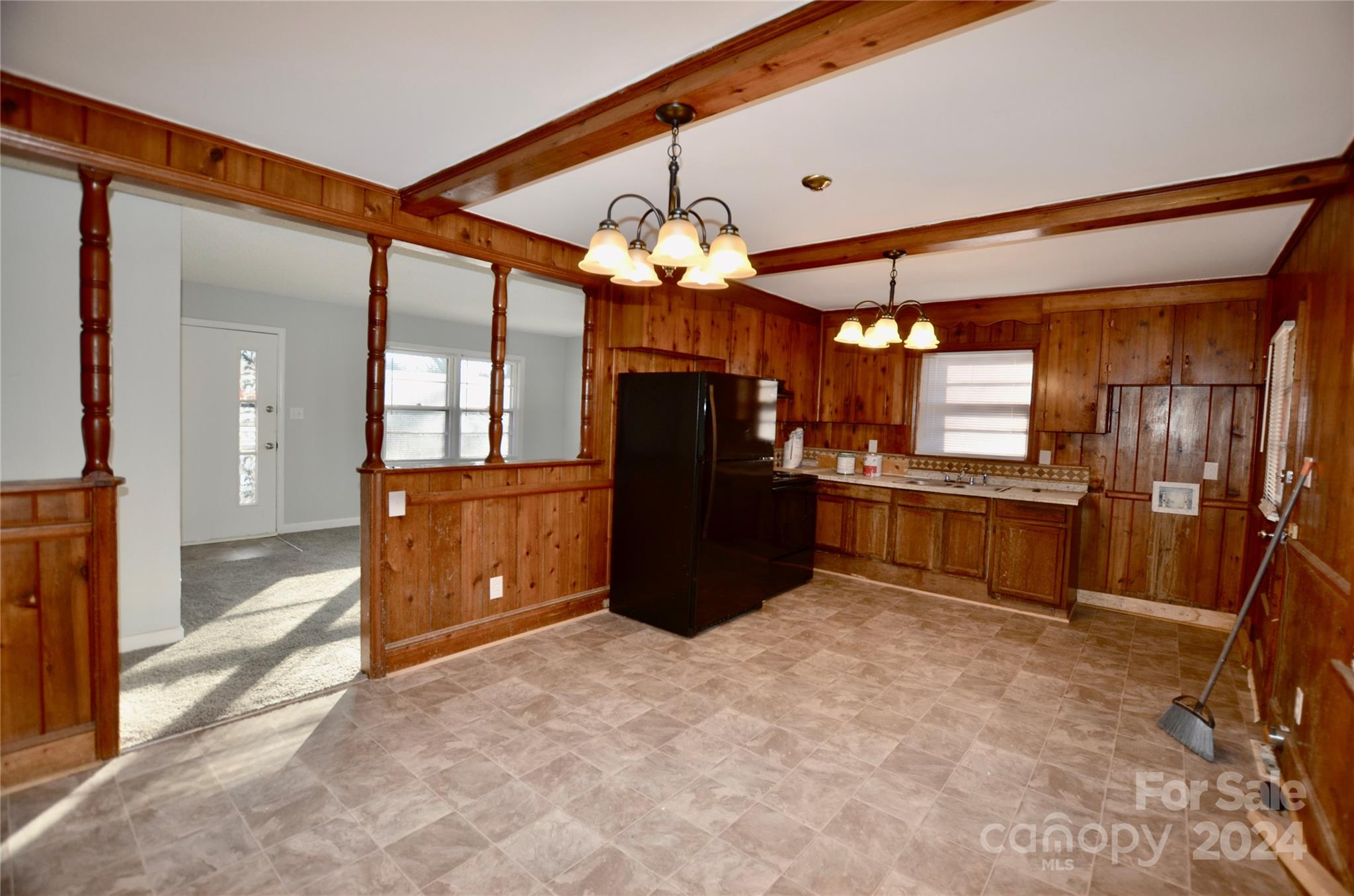 Pinecrest - Residential