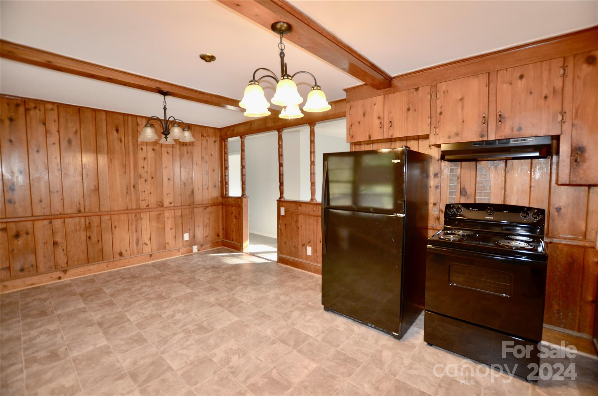 Pinecrest - Residential