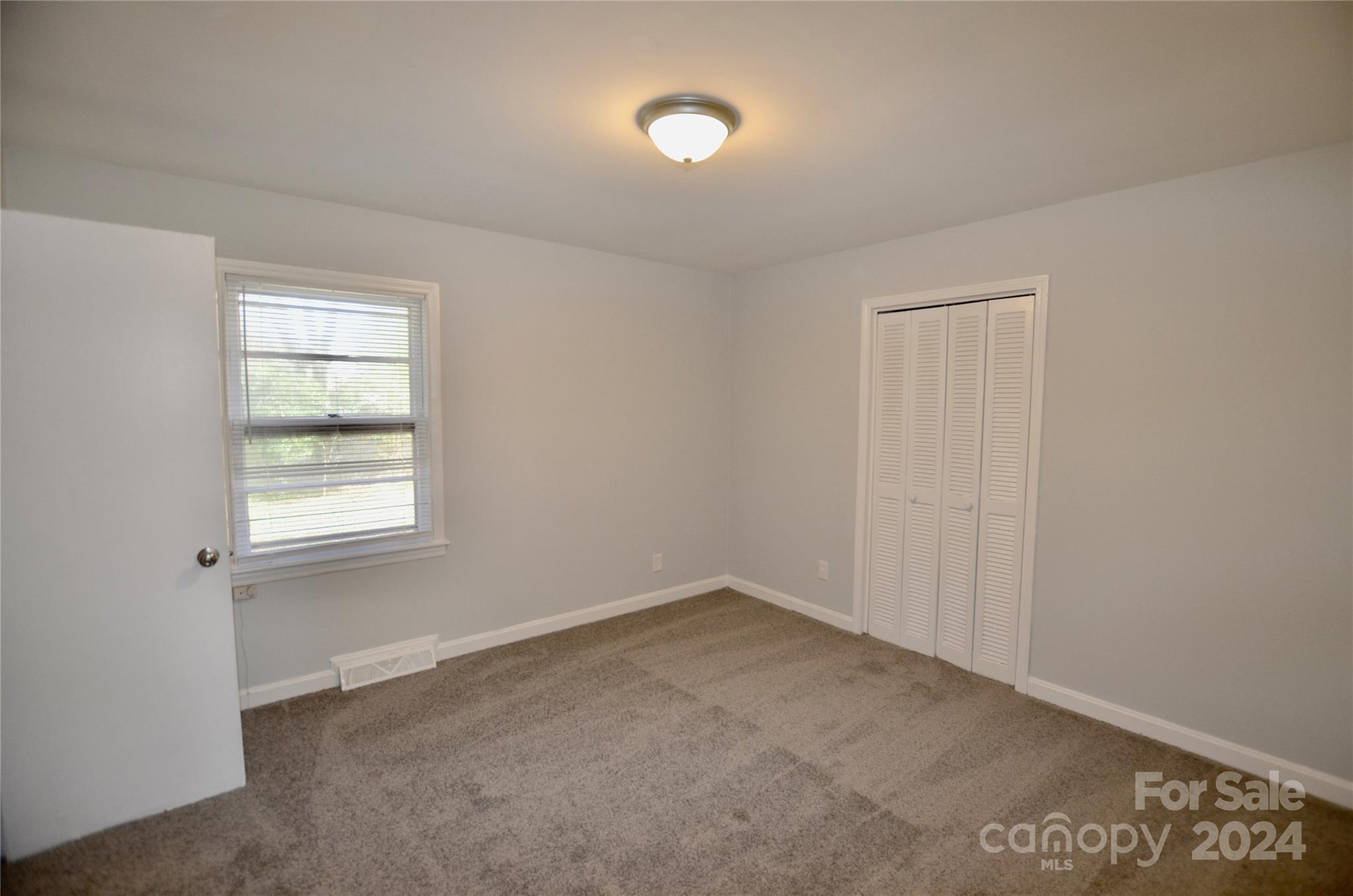 Pinecrest - Residential